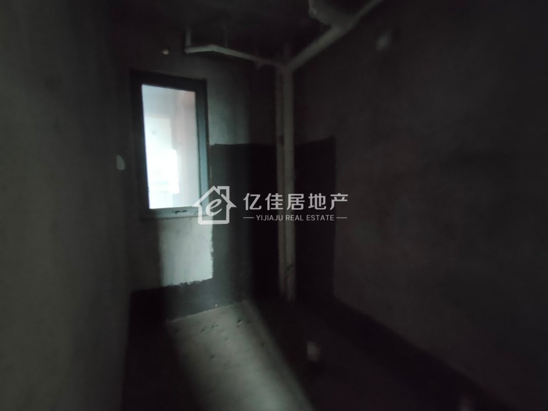 万汇城,万汇城位置好,好楼层,送储藏室,好楼层价格美丽!6