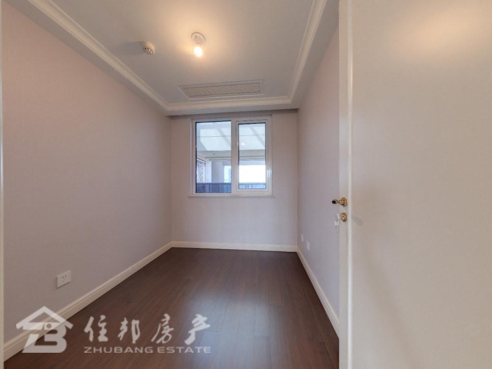 庆丰拥涛府,豪华装修3室2厅2卫1阳台,拎包入住,采光空气都很好!4
