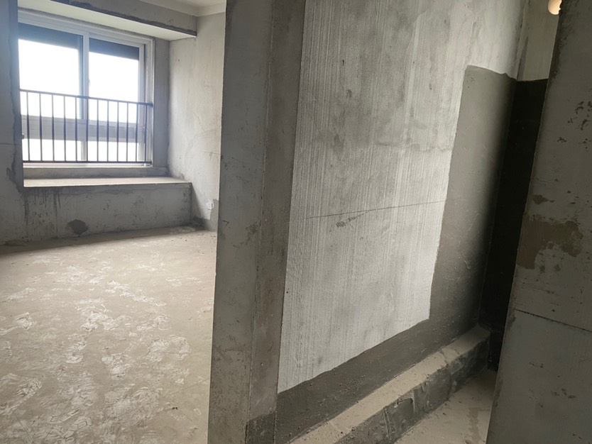 融创中梁首府壹号,融创中梁首府壹号毛坯 三室两卫 房东诚心出售5