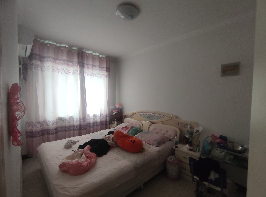 广元小区东院,广元拎包住 老证满五 可贷款 首付低 好学校 明德,三中!6
