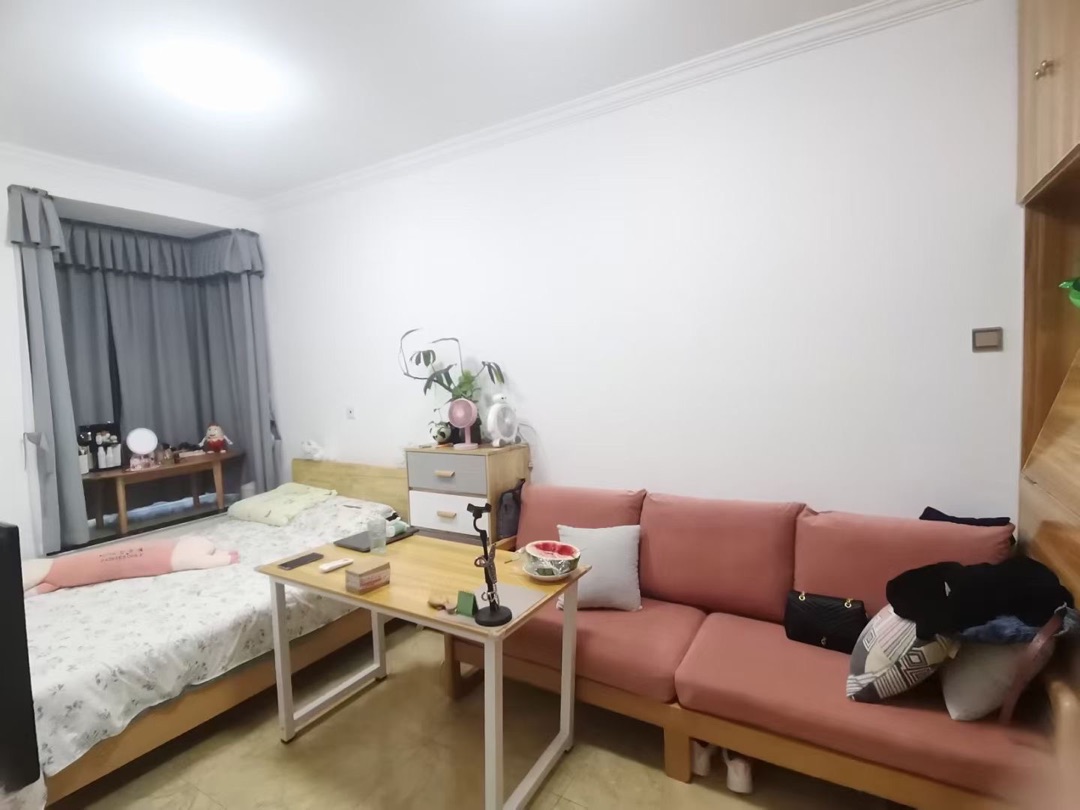 龙顺家园,精品好房,龙顺家园1室1厅1卫1阳台,房主急售2