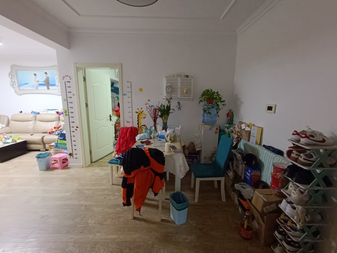 港馨花园,港馨花园 2室2厅 精装修 带车库4