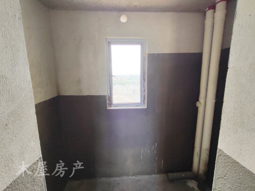 万达都会华宅,万达都会华宅好房出售!此房两证全!房主急售,价格可议!7