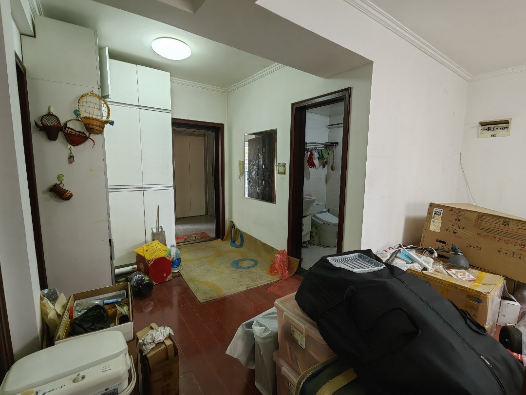 云南路小区,云南路小区 套 二楼层好 户型好 采光好 各种方便2
