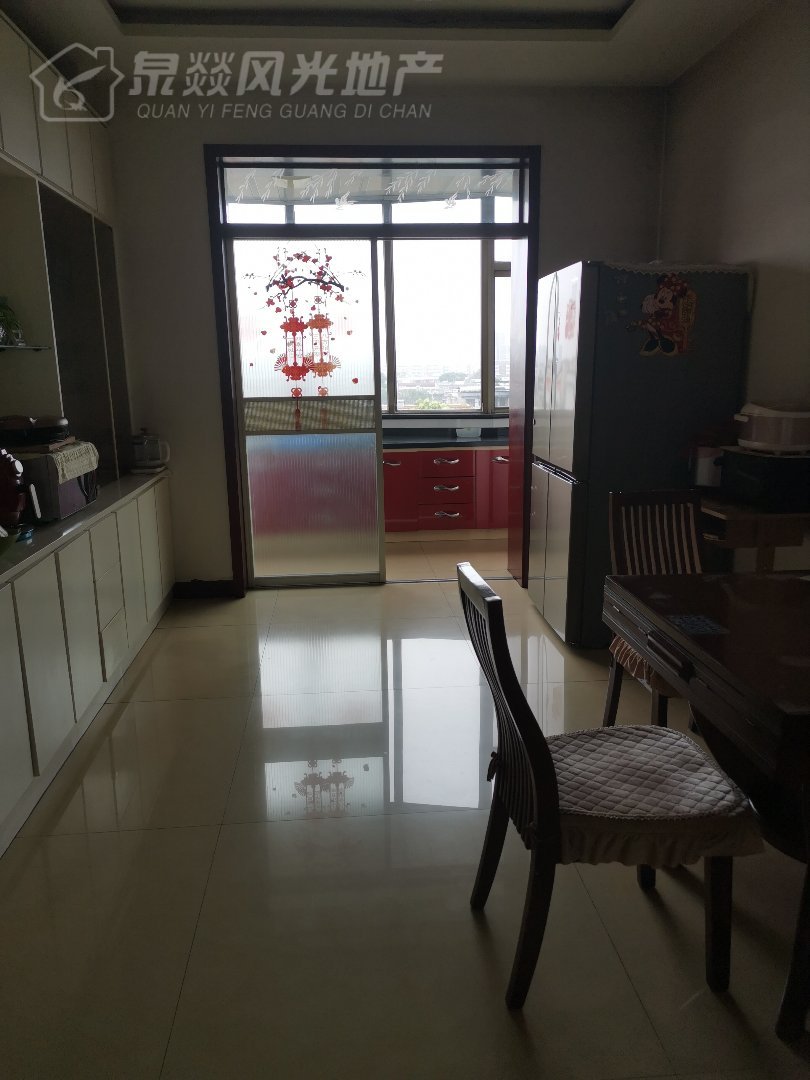 南大街房管局宿舍,房子拎包入住,精装修,紧邻学校11