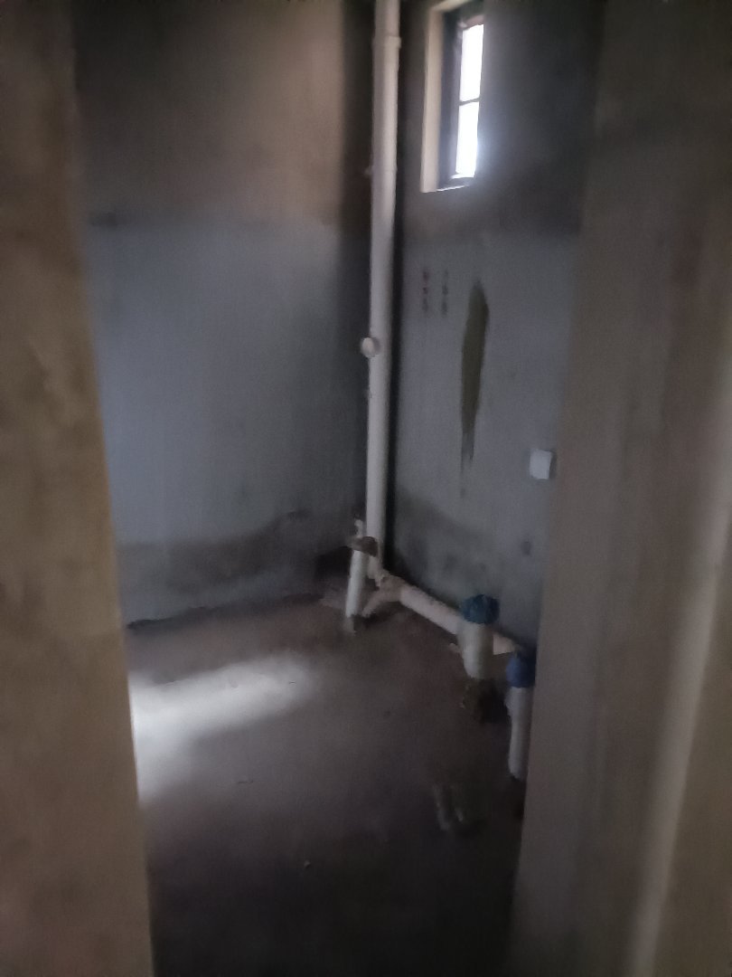 香颂美地,香颂美地一期,三楼,三室两厅一厨两卫,全新毛坯房9