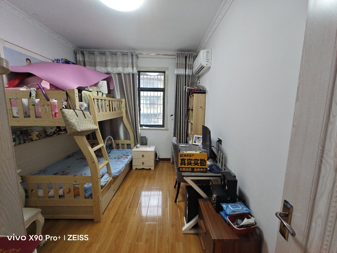 设备制造厂家属楼,六堰,人民广场背后,22厂桥头,精装两室,停车免费5