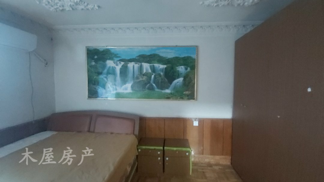 钟云山,市中心,安静小区,2室2厅1卫1阳台精装,房东换房12