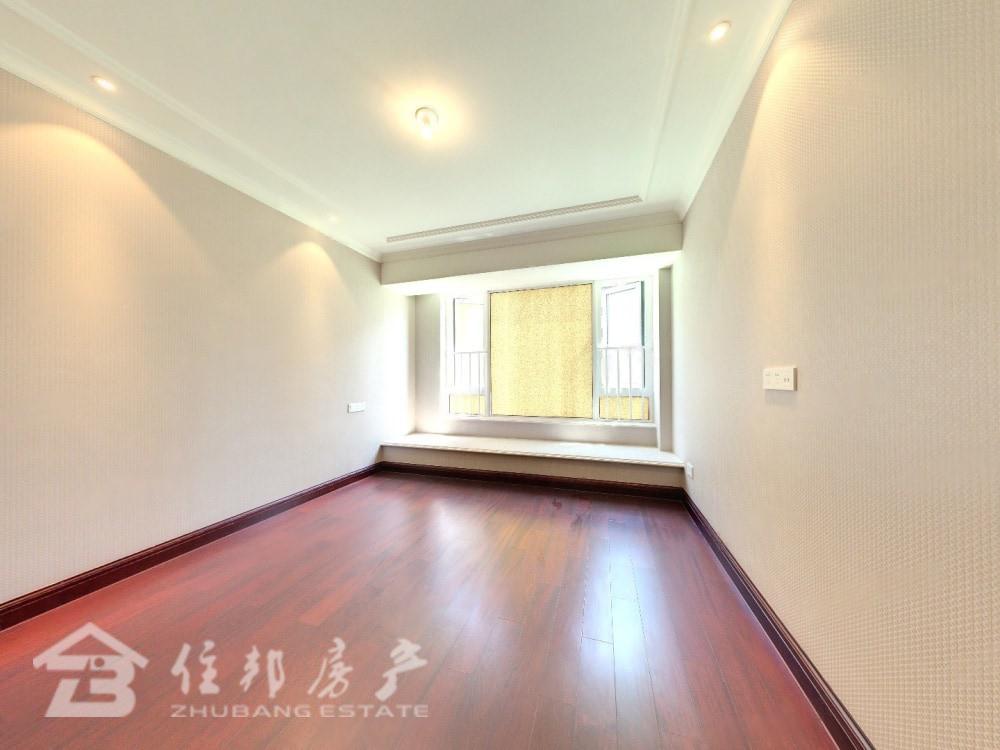 江南名府,江南名府交通便利精装4室2厅2卫1阳台尽享城市繁华2