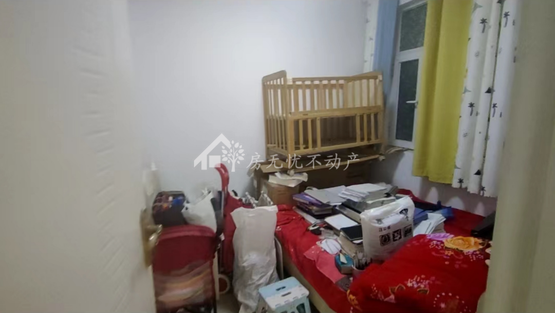明德花园,3室2厅1卫1阳台106㎡,阔绰客厅,超大阳台7