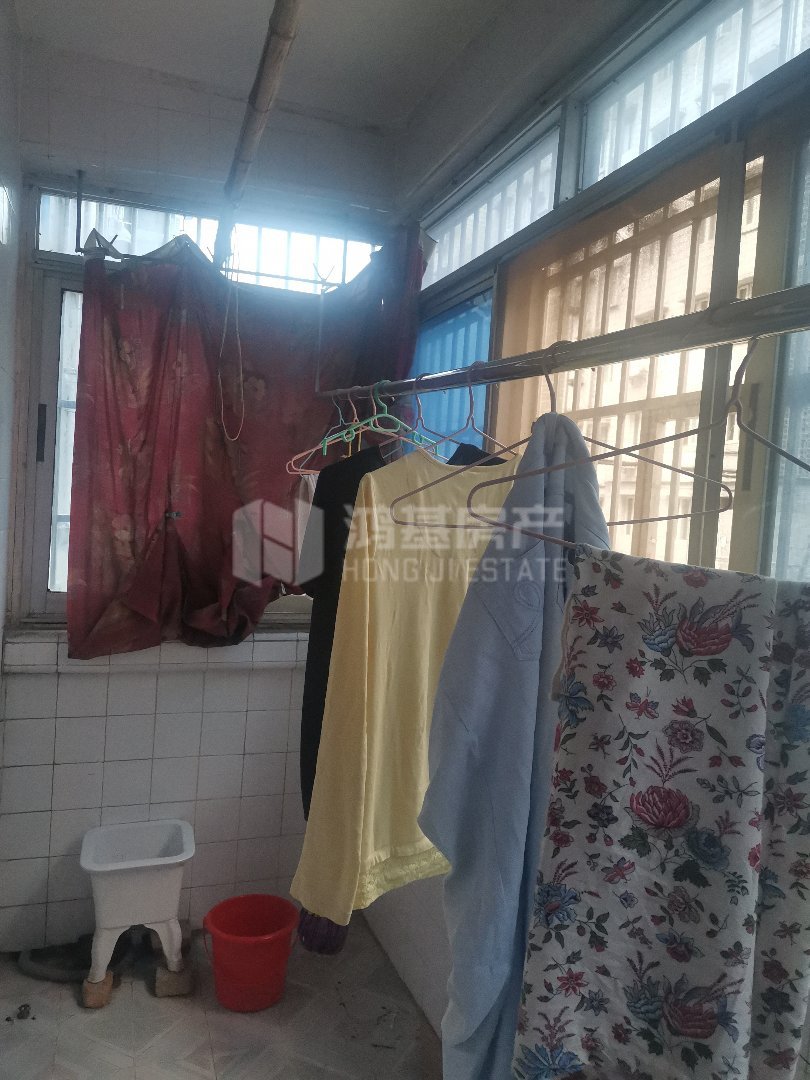 梨园一区,67㎡梨园一区紧邻地铁,公交便利4
