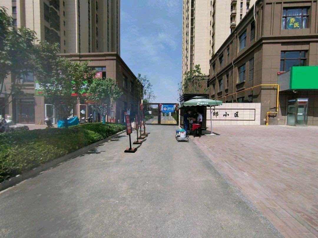 湖邸小区,湖邸小区位置好、格局棒、随时入住12