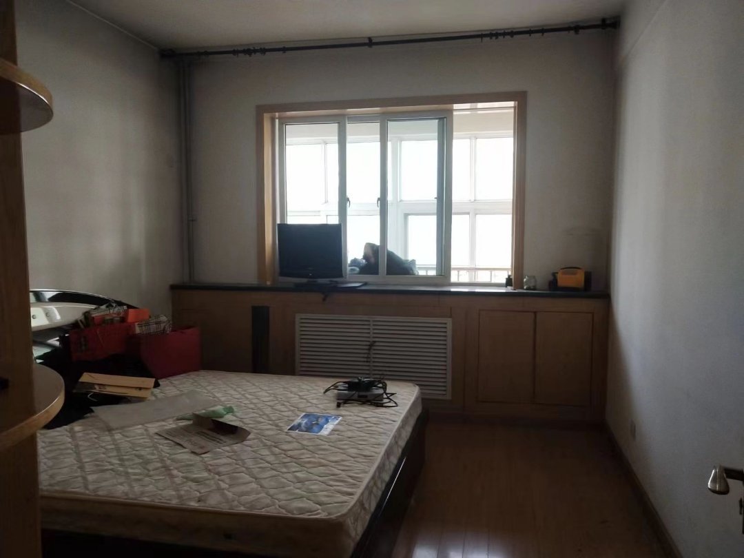 青藏铁路花园,青藏铁路花园四室两厅两卫简单装修集中供暖南北通透可贷款出售8