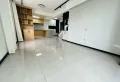 华商公寓正看高峰公园,成熟商圈,商业和自住两用3