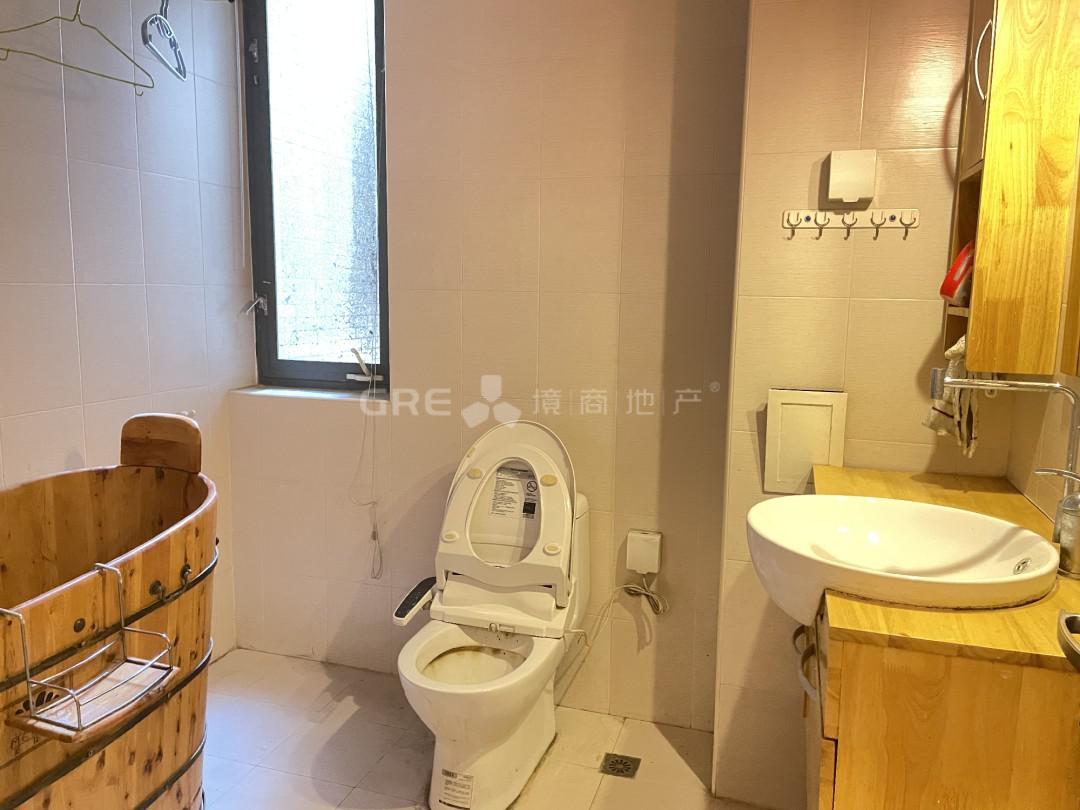 锦都花园,锦都花园164㎡4室2厅2卫2阳台普通,看房有钥匙8