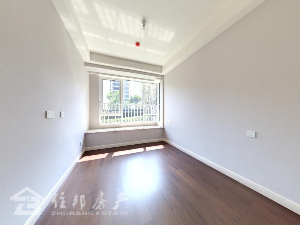 庆丰拥涛府,3室2厅2卫0阳台,房型正气,采光佳2