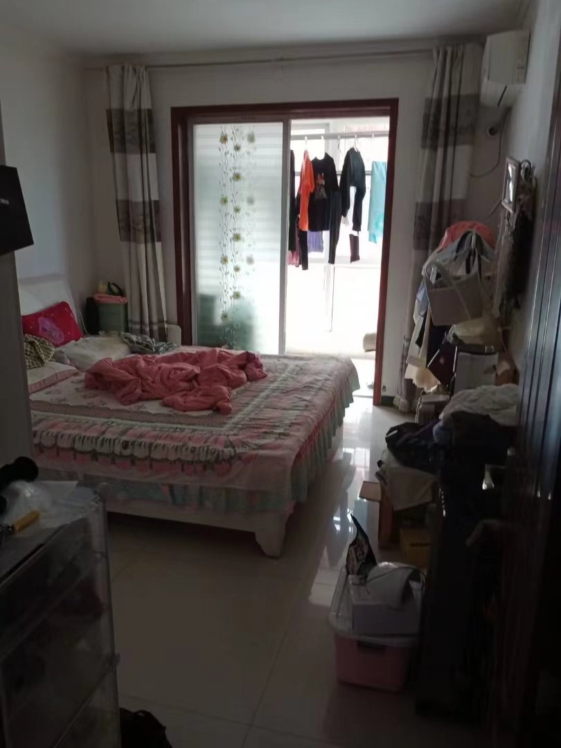 上府苑小区,上府苑 中间楼层 看房随时6
