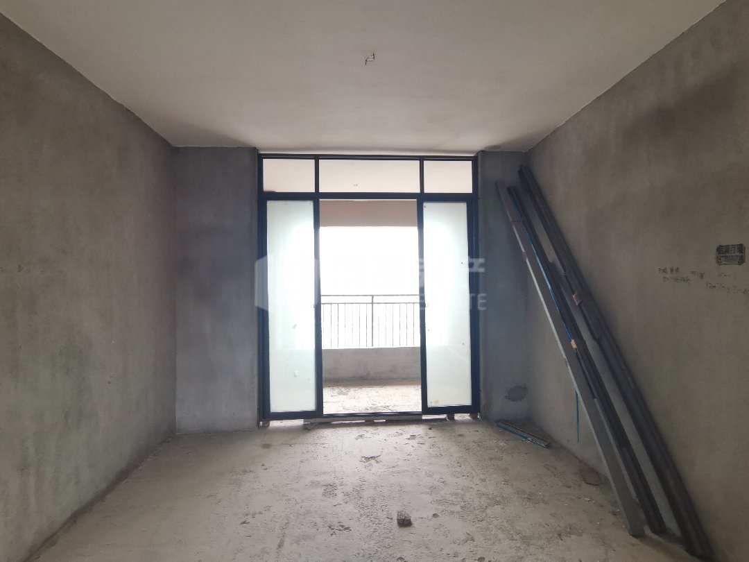 湾上首座,精品好房、看房预约、诚心出售1