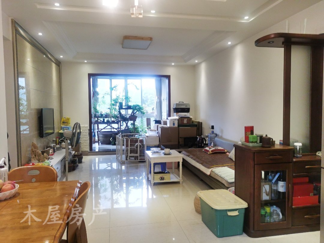 龙湖郡,经典龙湖郡3室2厅2卫1阳台!精装修!两证齐全!3