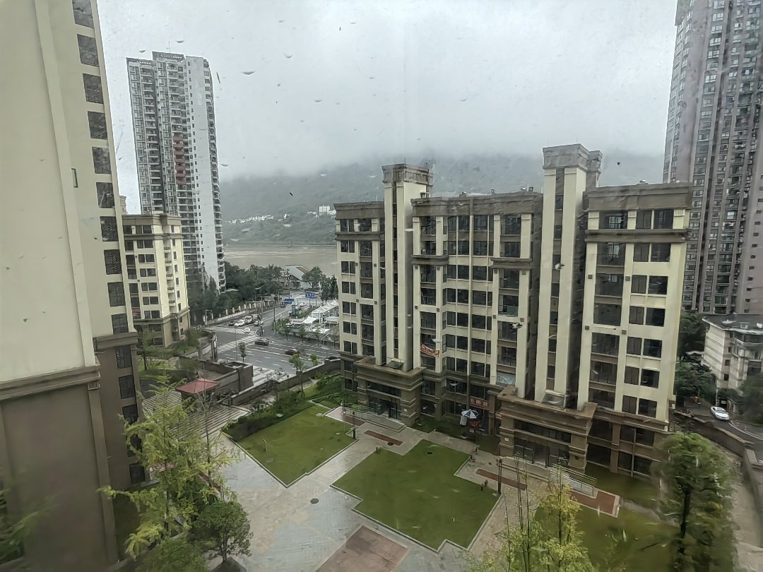 秋月小院,当秋月小院3室2厅2卫1阳台的出现,是又一次美丽而响亮的音符1