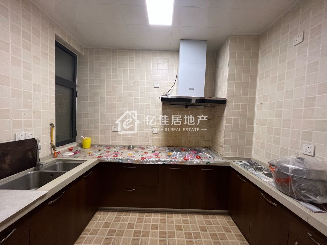 华予金城,好楼层 视野开阔 楼下商场超市 配套齐全3