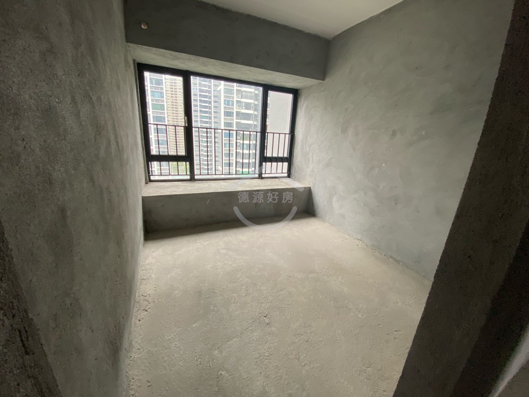 博富名苑,博富名苑12楼,138平,4房3卫南北一字毛坯,175万4