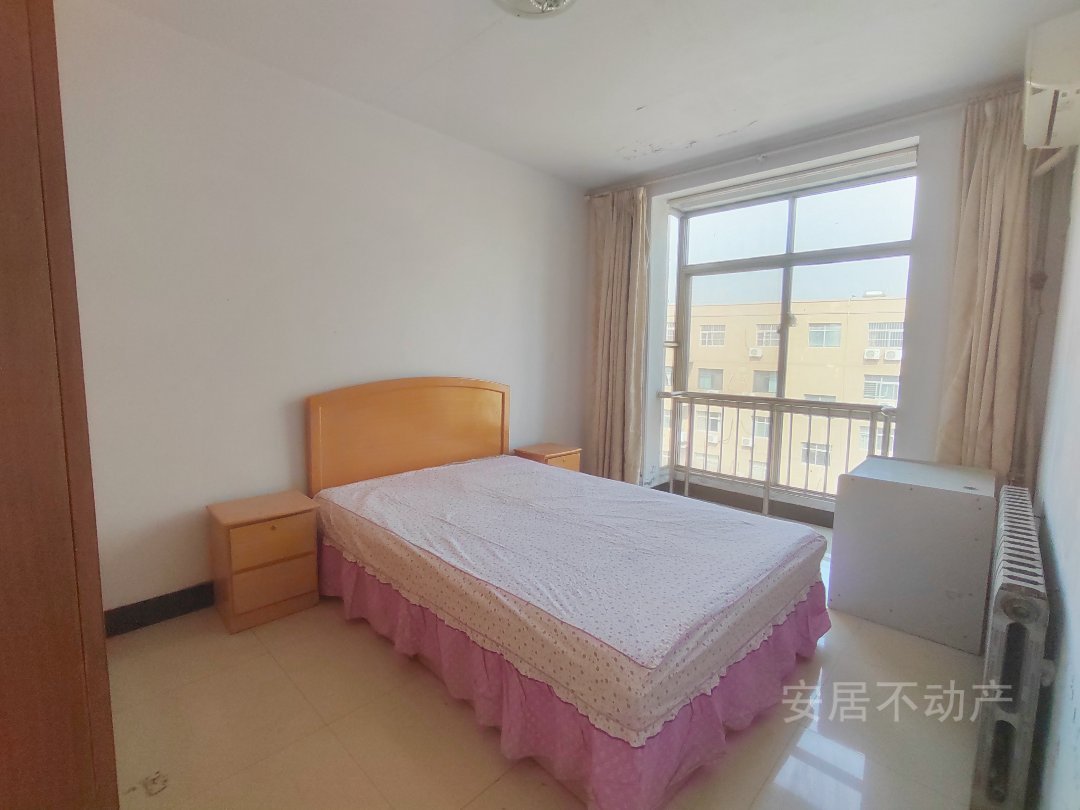 鑫苑小区,示范区 理工大西门 鑫苑小区大室 采光好5