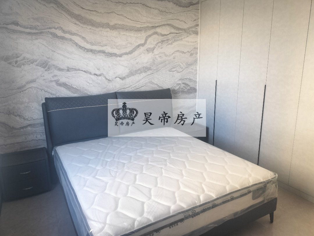 银时代北区,银时代北区,四室两厅三卫南北通透,精装修,带车位,储藏间10