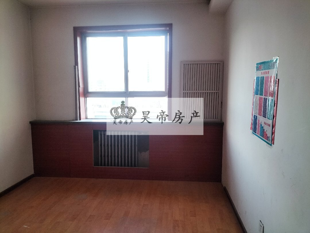 西部大市场,西部大市场,6+7复式楼,4室2厅2卫.9