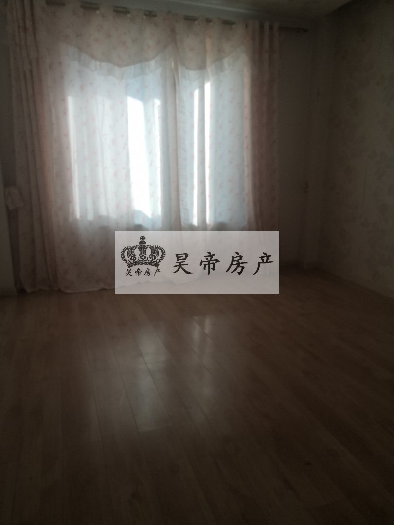 龙庭家园,龙庭家园,四室,三厅两卫,南北通透,另外送一个平台7