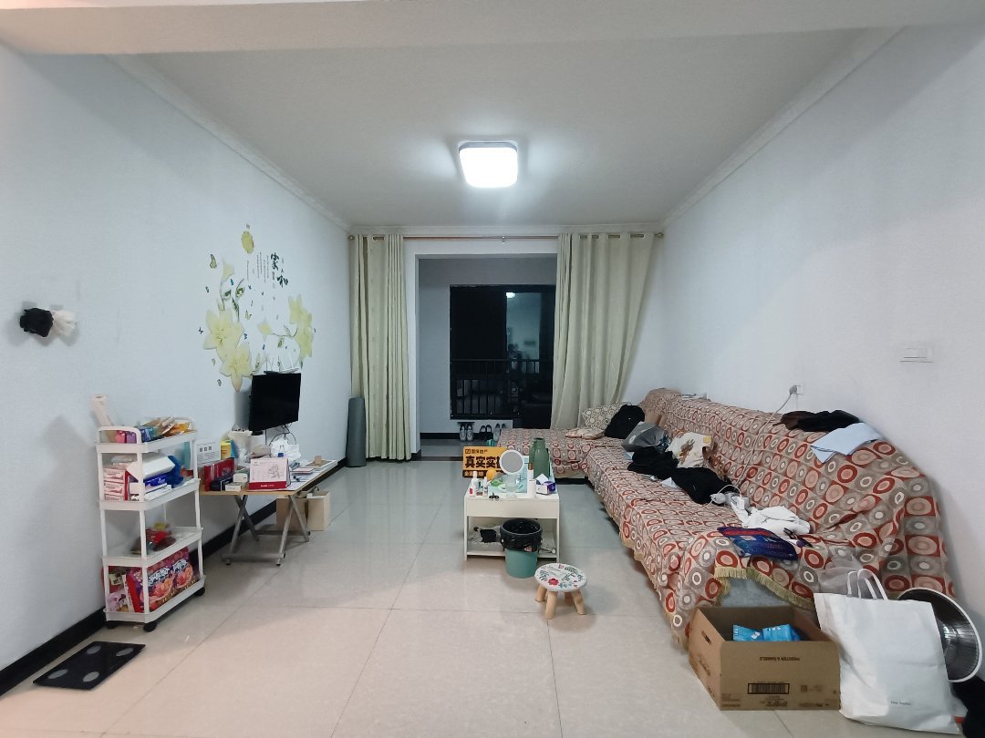 翱达公馆,白浪中路翱达公馆精装两室,电梯中层户型方正采光好4
