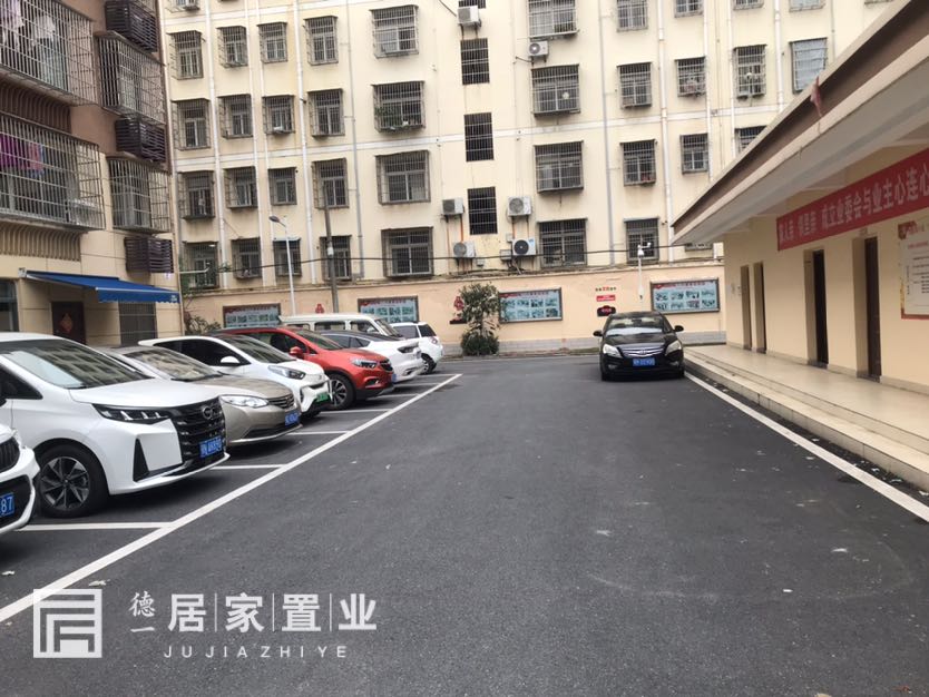 外贸局住宿局,二中附近 单位小区两房诚心出售6