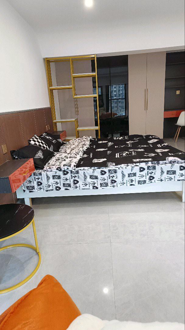 福建大厦,豪华装修1室1厅1卫1阳台,拎包入住,采光空气都很好!8