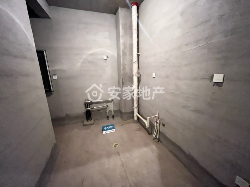 港府名都,港府名都,好地段。对面就是学校3