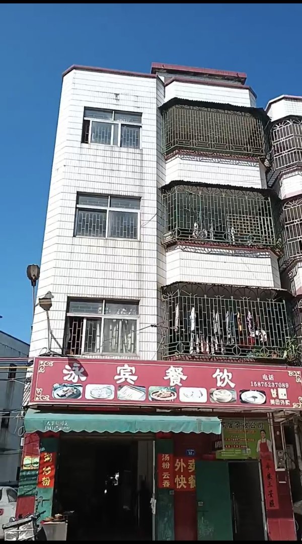 永湖村,街铺整栋出售,位置中心,人流秘籍,价格朋友7