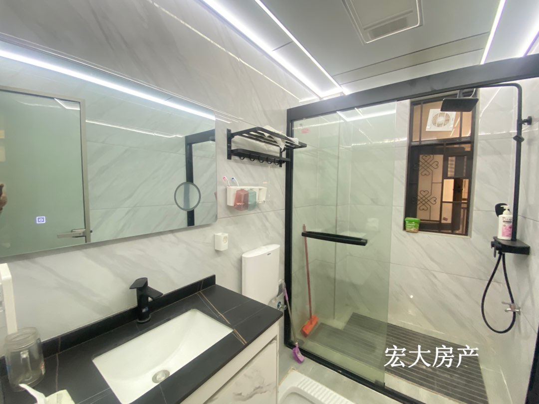中梁国宾壹号,城东片区.精装修.即买即可入住5