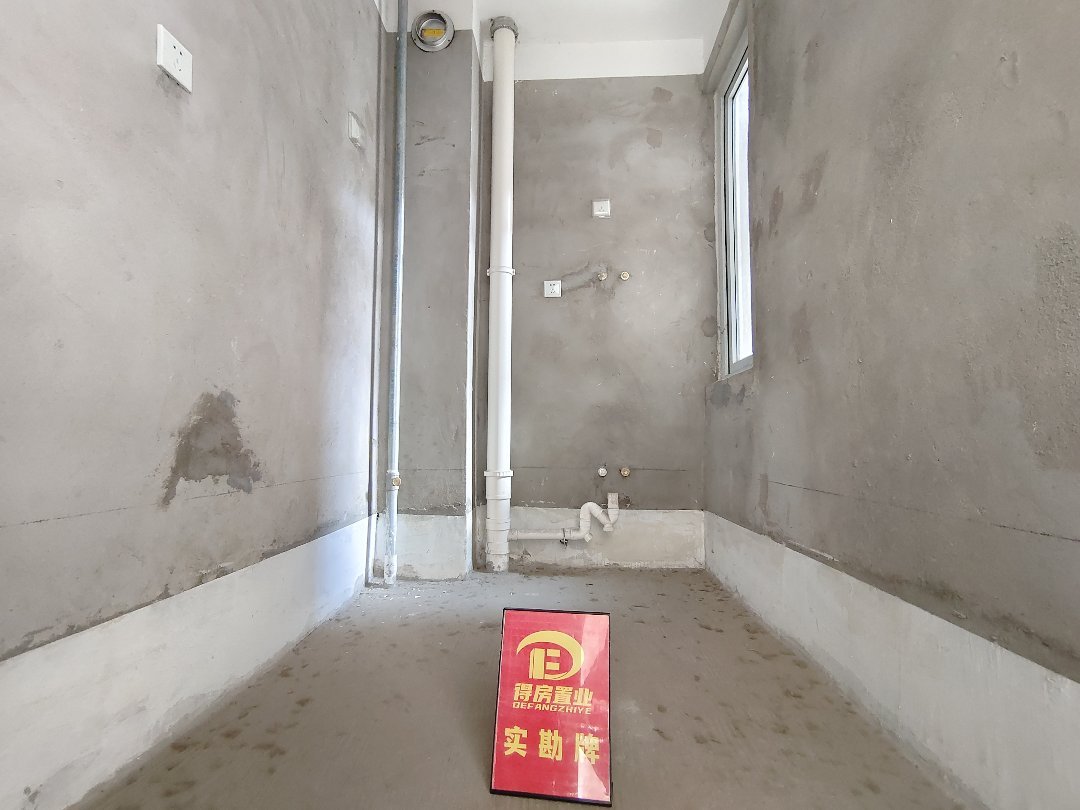 祥富居,十九中实验二小毛坯小2室,诚心出售有证满22
