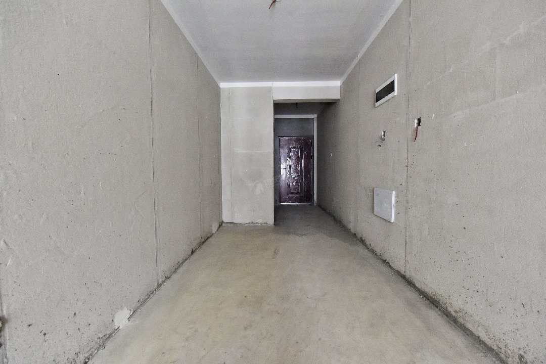 雅澜苑,毛坯2室1厅1卫1阳台急售,是您找家的不二之选3