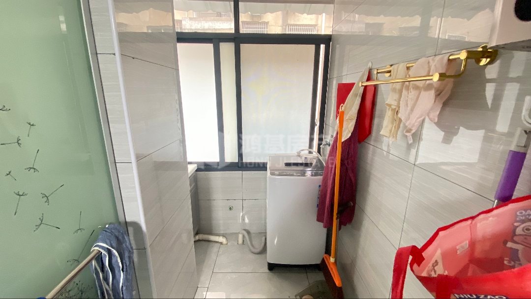 铁路六村,环境好,小区好停车出行方便2