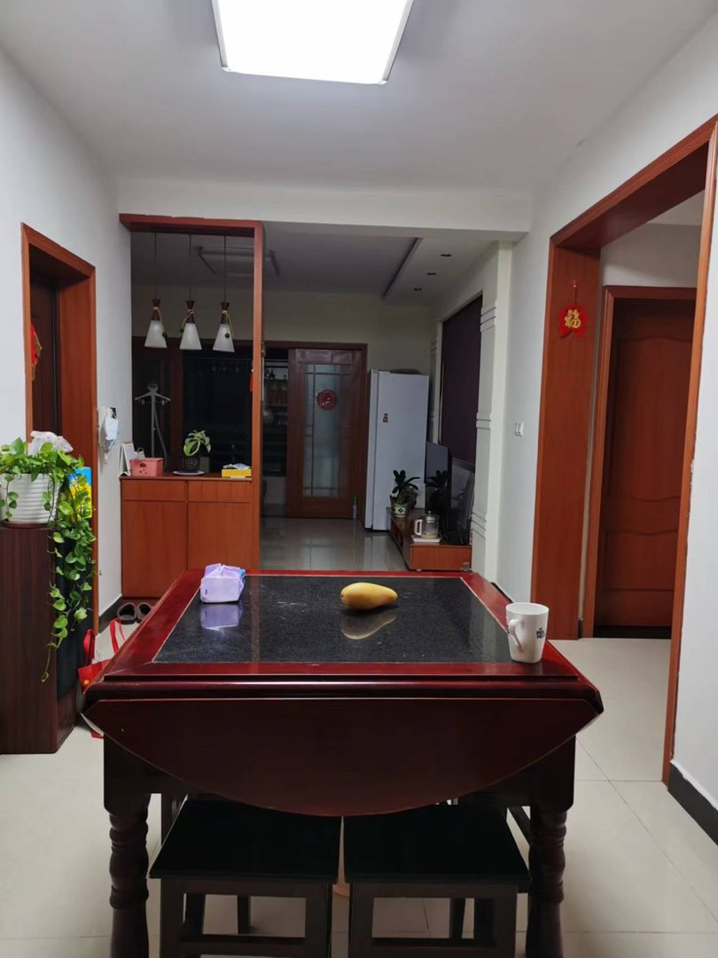 碧云国际花园,碧云国际三楼,精装两室,送车库3