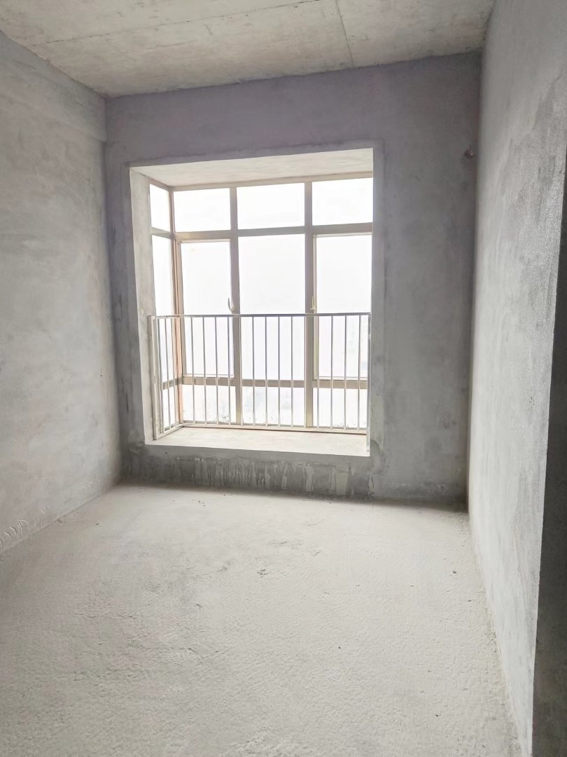 江湾一号,江湾一号电梯中层 阳台南向 3室2厅2卫2阳台 交通方便6