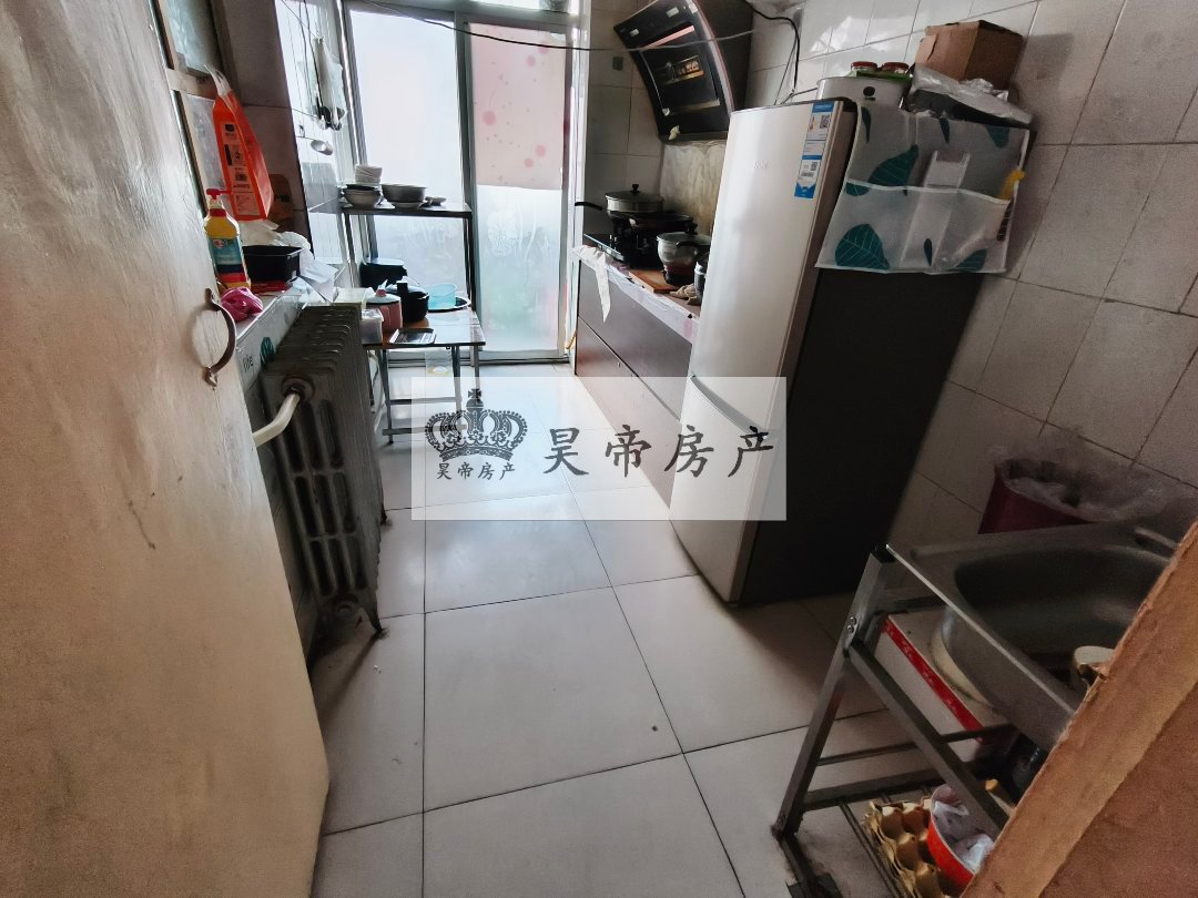 城建小区,育才边上城建小区三室一厅一卫东南向7