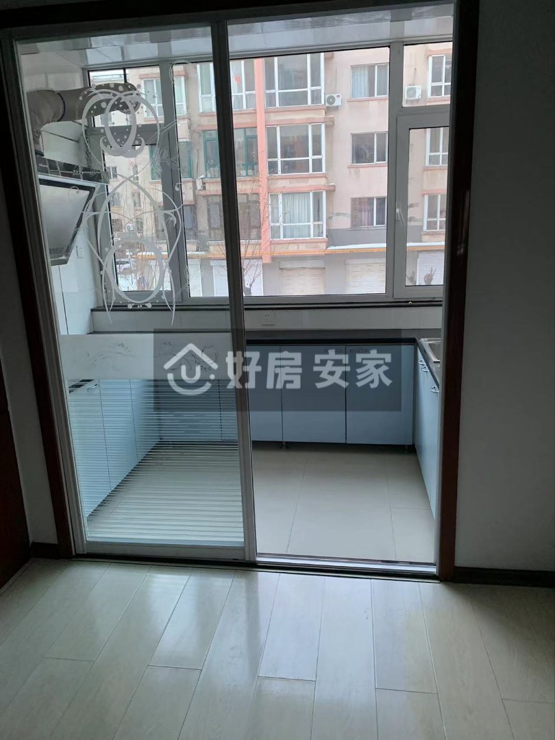 东方枫景,南北通透,2室1厅1卫1阳台全南,户型非常棒,有户型为证2