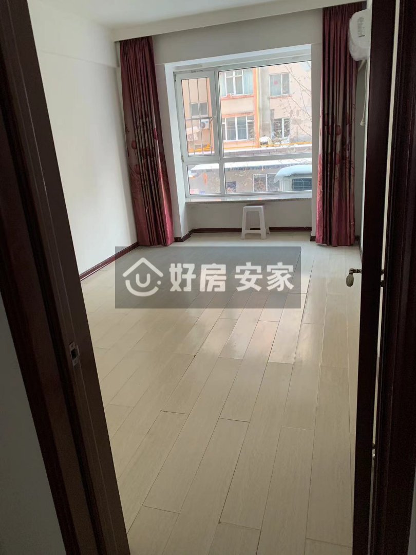 东方枫景,南北通透,2室1厅1卫1阳台全南,户型非常棒,有户型为证5