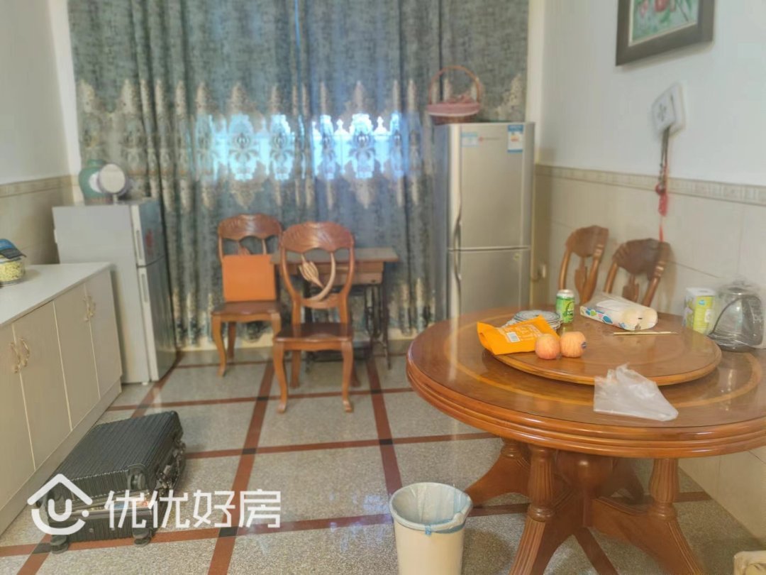 冠建小区,冠建双好超市后面蔬州园别墅,业主急售12