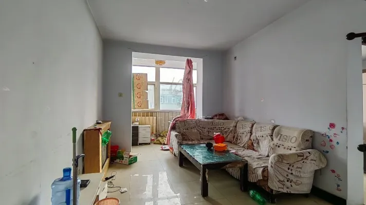 轩辕小区南区2室1厅1卫1阳台便宜出租,适合上班族