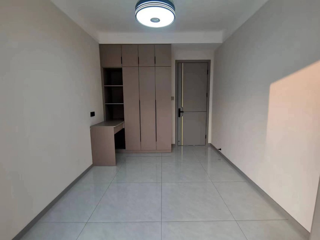建业十八城,建业十八城,有证,15楼,新装修未入住新小区2