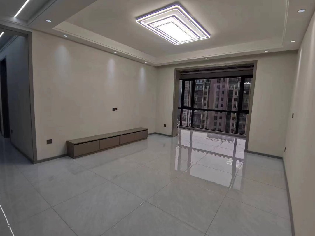 建业十八城,建业十八城,有证,15楼,新装修未入住新小区1
