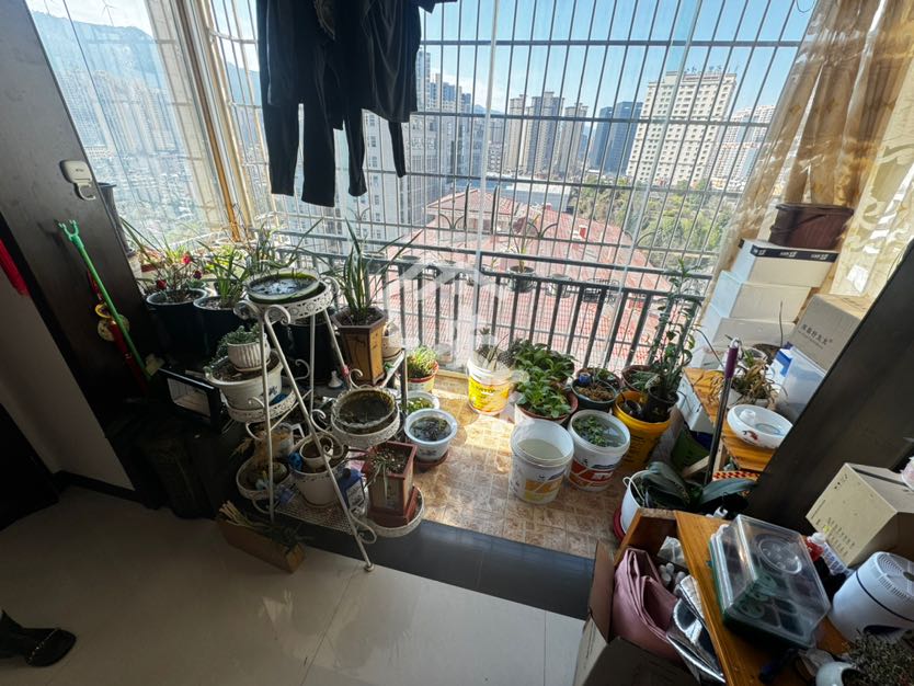 莱茵堡,周边配套齐全 政府旁边捡漏价8