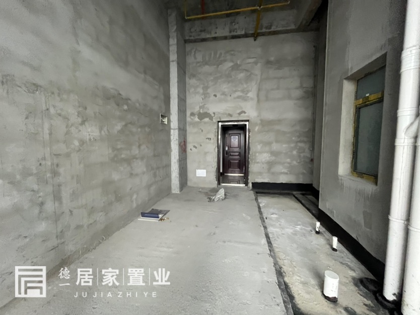 鑫园未来城,鑫园未来城交通便利毛坯2室2厅2卫2阳台尽享城市繁华1